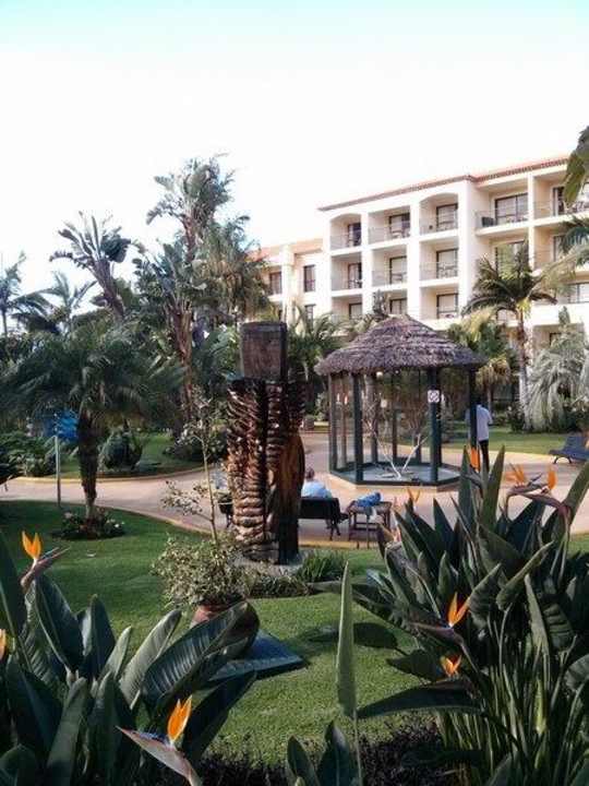 Vogelhaus und Garten Hotel Porto Mare - PortoBay