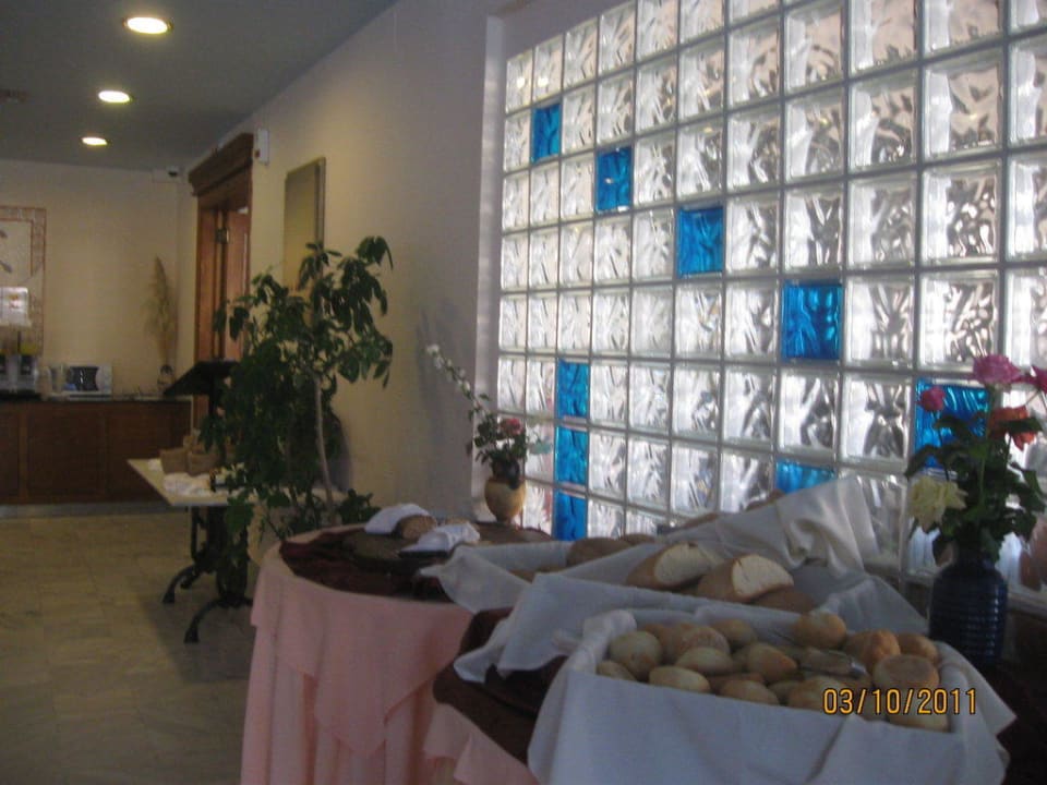 Brotauswahl, Frühstück Delfina Tropic Beach