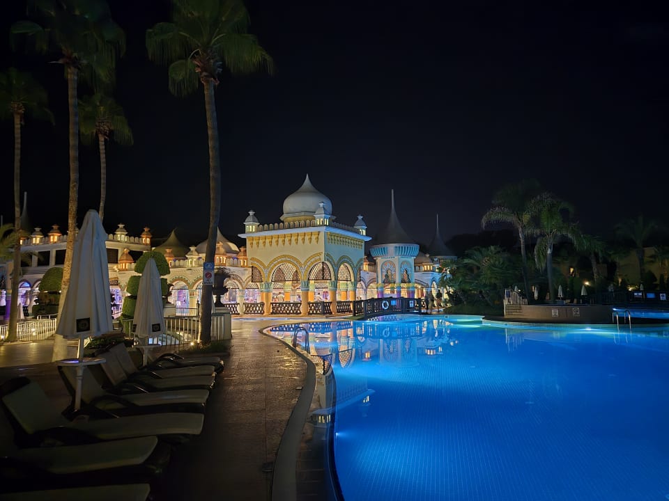 Gartenanlage Kamelya Aishen Club