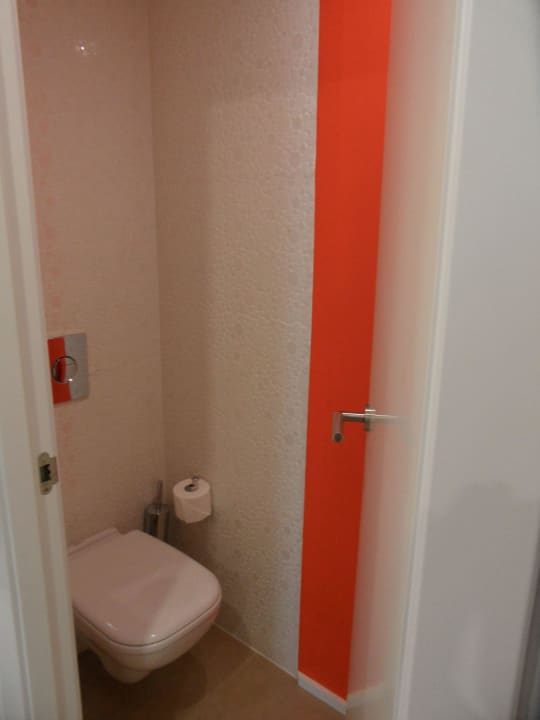 WC (Zimmer Nr. 111) Iberostar Waves Bahia de Palma