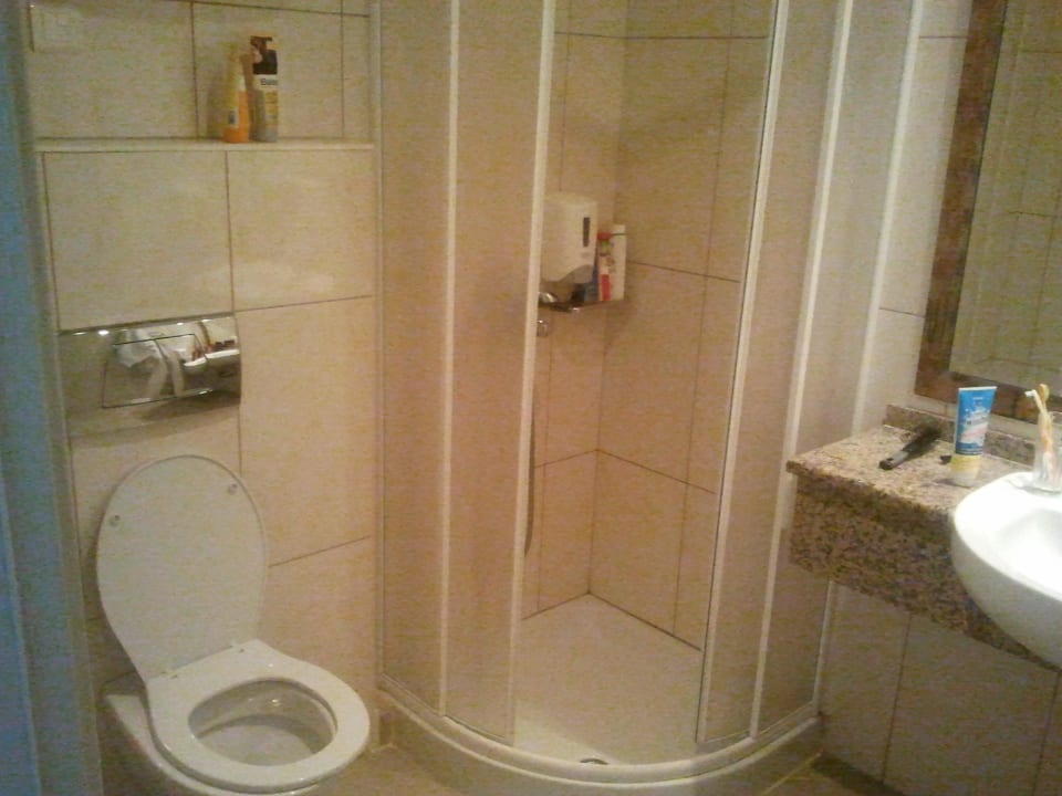 Bad/WC Zimmer 831 Annex Cactus Beach
