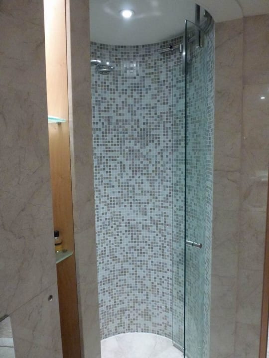 Dusche Hyatt Regency Dubai