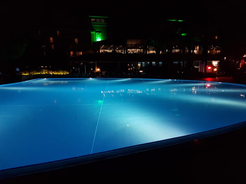 Pool IC Hotels Green Palace