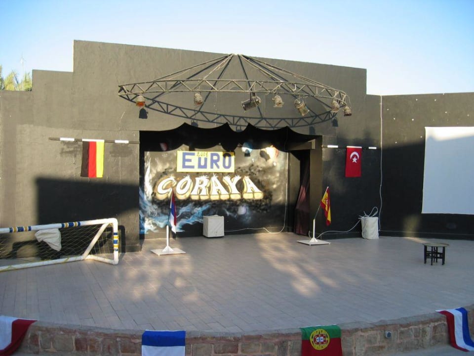 Fußballfieber im Coraya Steigenberger Coraya Beach - Adults only