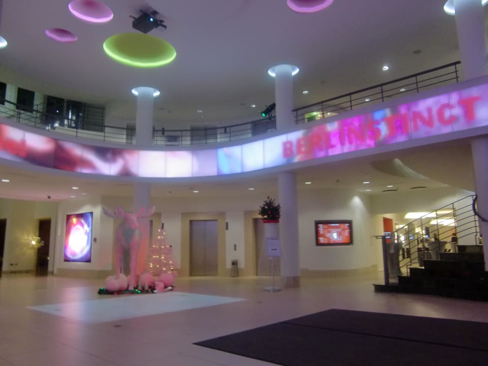 Tolles Design und weihnachtliche Dekoration Hotel Berlin, Berlin