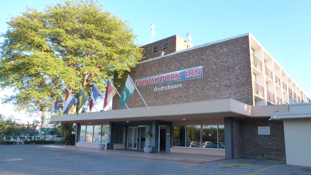Außenansicht Oudtshoorn Inn