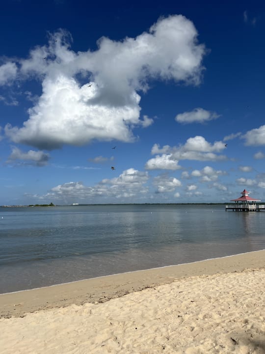 Strand Bahia Principe Luxury Bouganville