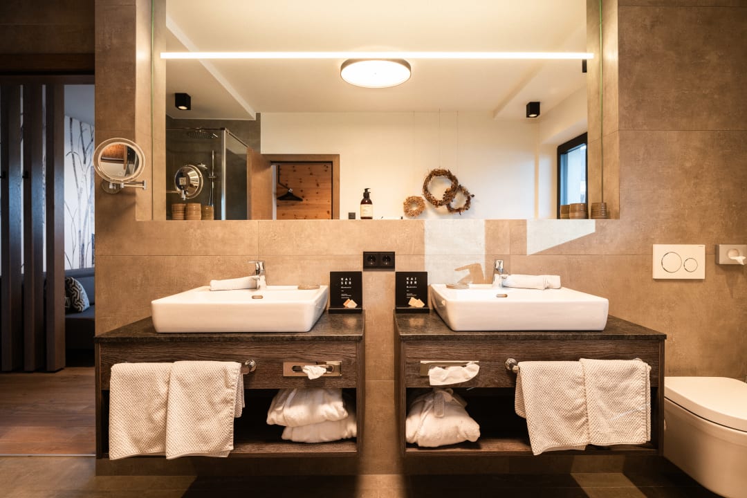 Zimmer KaiserMoments _ Appartement & Lofts