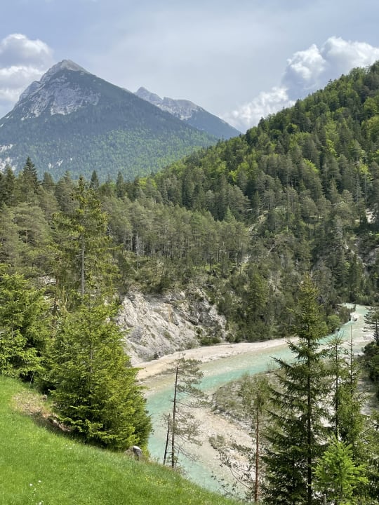 Ausblick Hotel Garni Isarlodge Wiesenhof