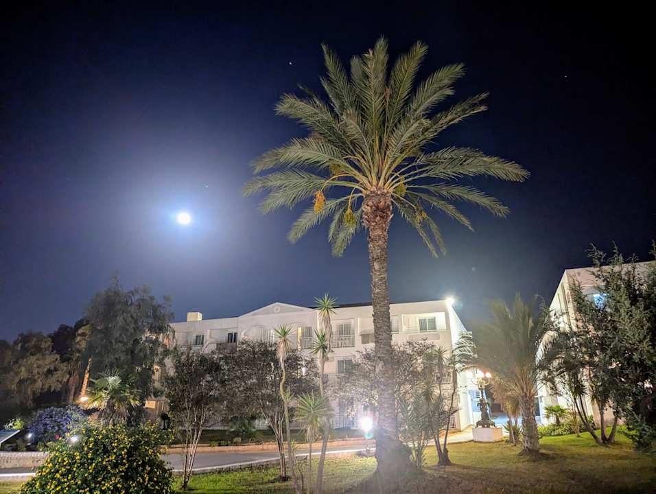 Außenansicht Sandy Beach Resort