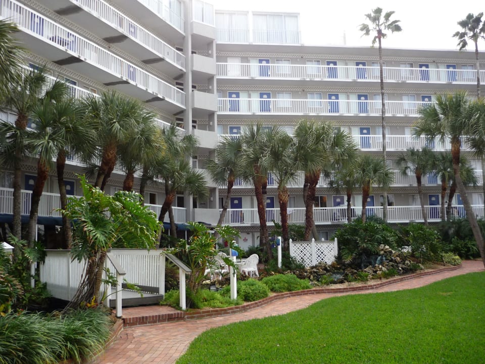 Gartenanlage TradeWinds Beach Resort Guy Harvey Outpost