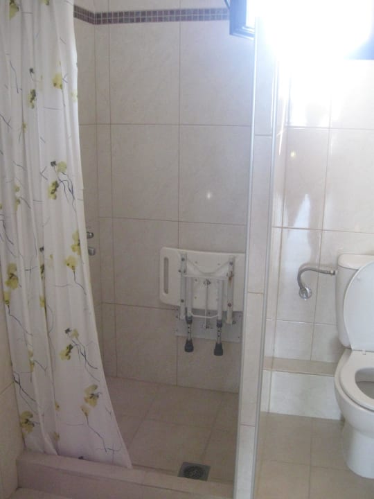 Bad Hotel Peristeridis