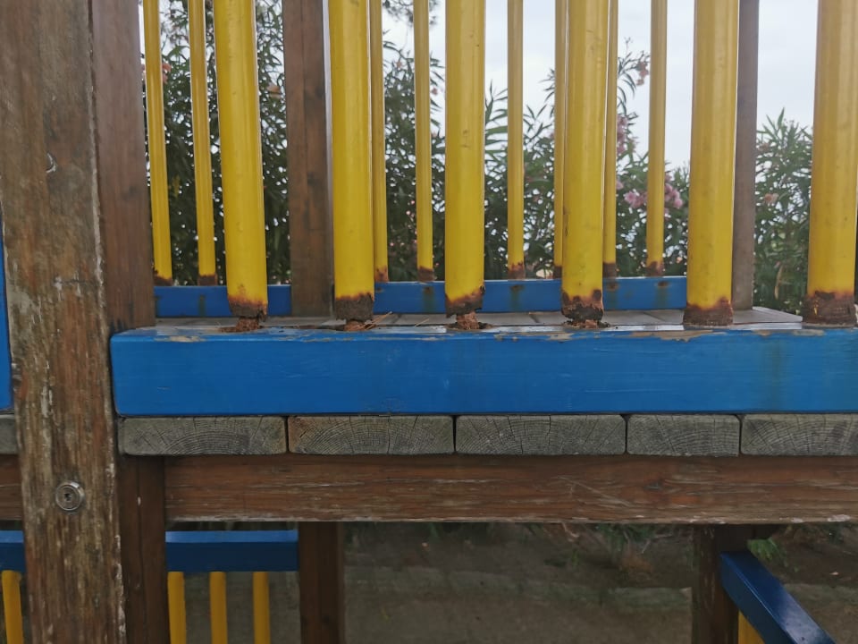 Gartenanlage Aparthotel Holiday