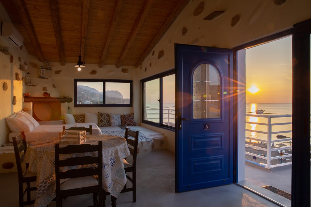 Zimmer George Apartments Stegna