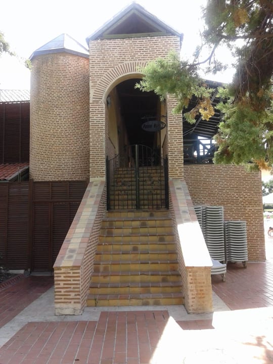 Итальянский ресторан Limak Limra Hotel & Resort