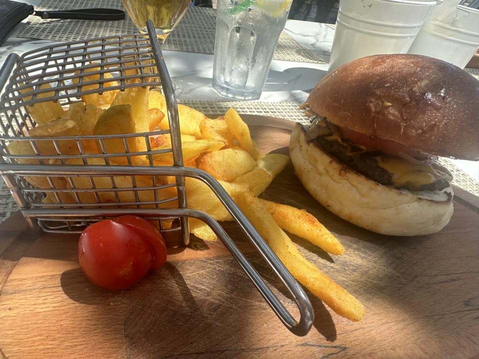 Gastro Numa Bay Exclusive Hotel