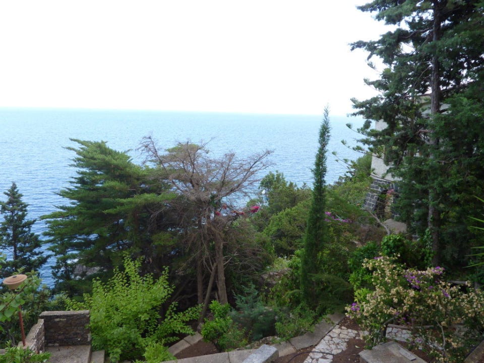 Sicht aufs Meer vom Garten aus Hotel L'Oasi