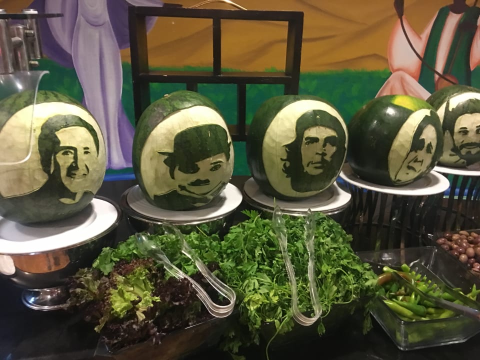 Gastro Sultan Gardens Resort