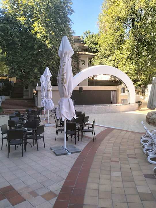 Gartenanlage GRIFID Aqua Club Bolero