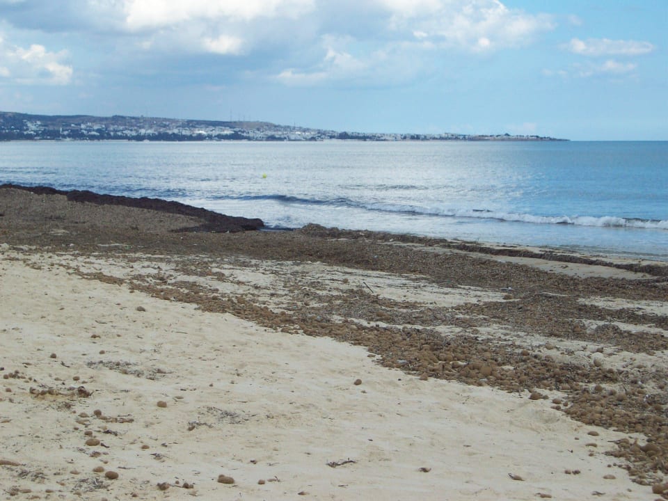 Strand vorm Hotel Occidental Marco Polo