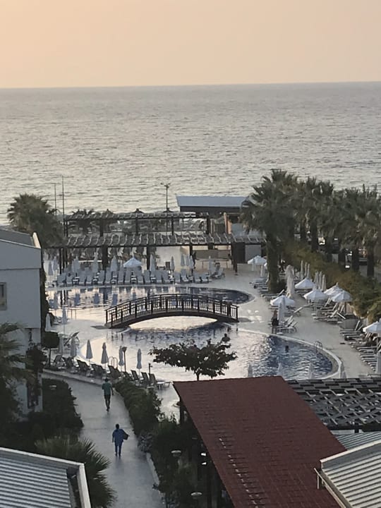 Ausblick Palm Wings Kusadasi Beach Resort & Spa