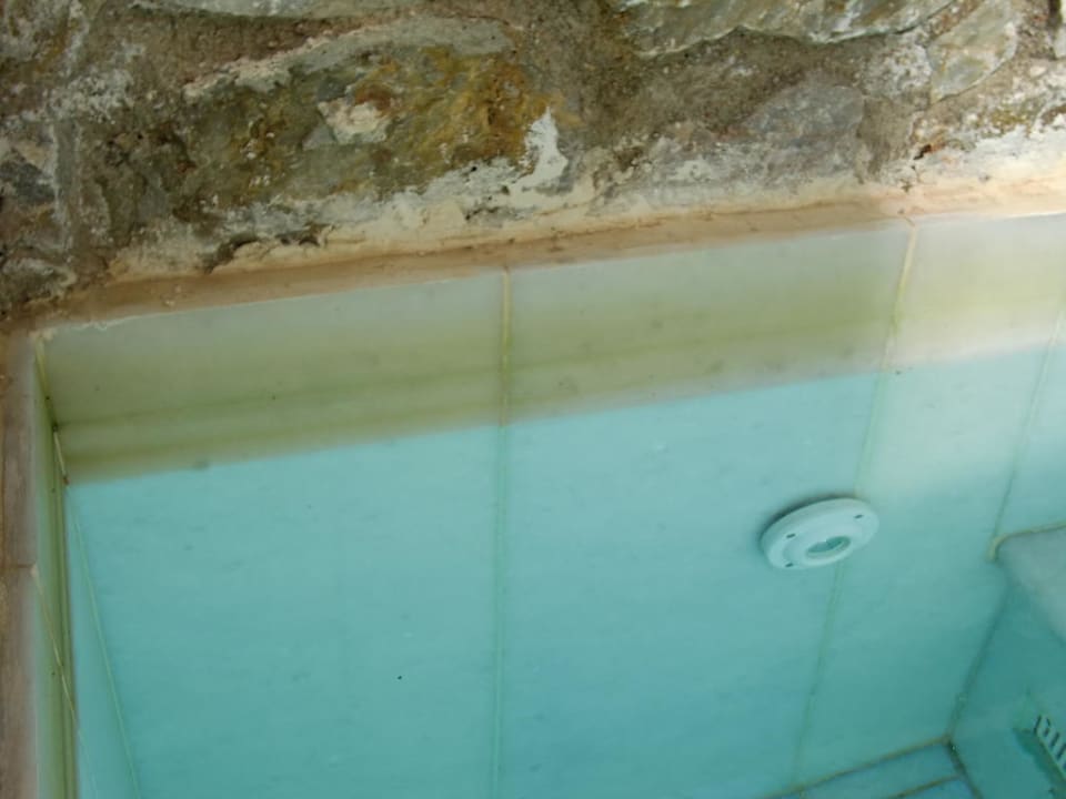 Jacuzzi der Juniorsuite Hotel Antinea