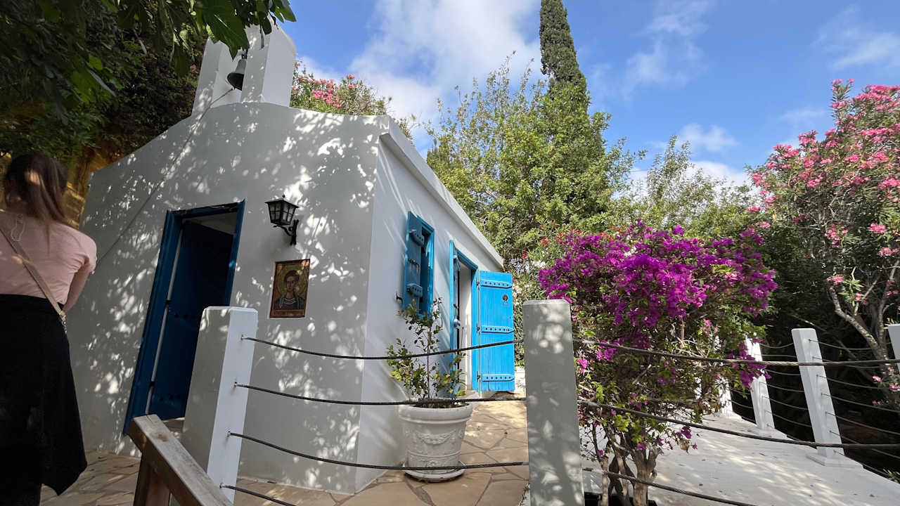 Außenansicht Hotel Grecian Sands