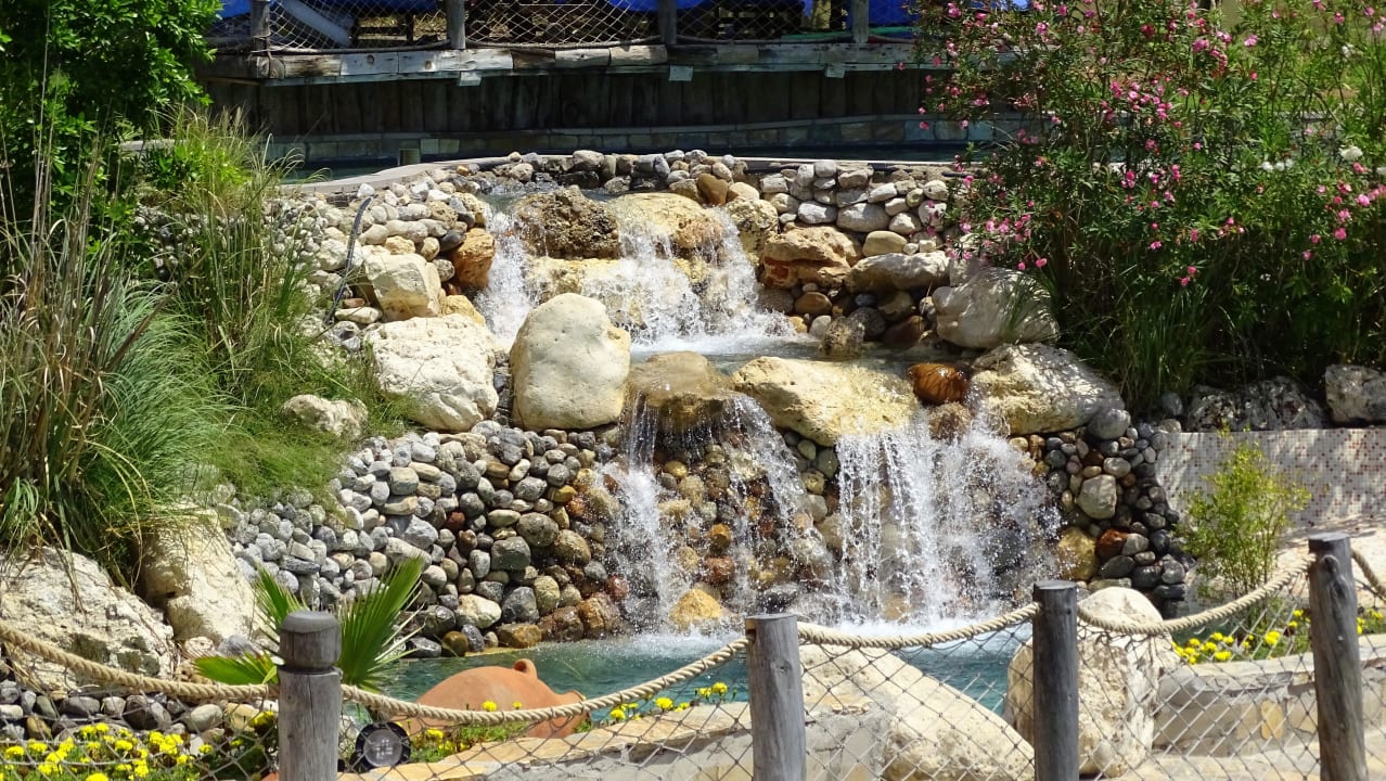 Wasserfall Club Grand Side