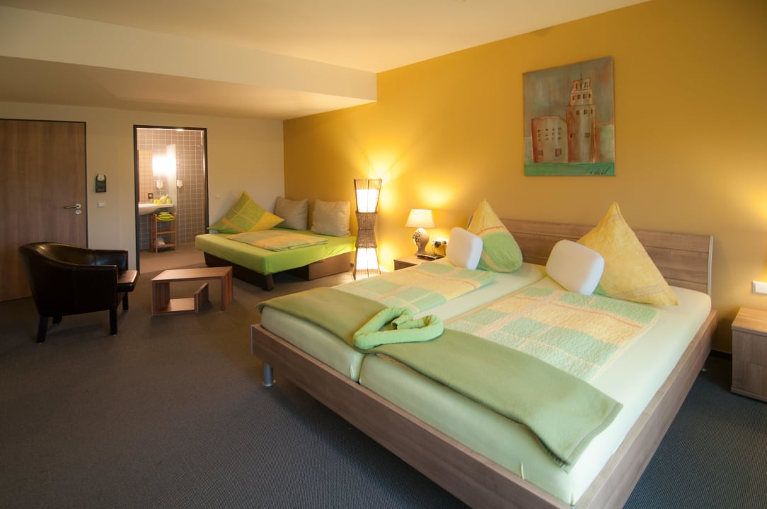 Dreibettzimmer Park-Hotel Leimen