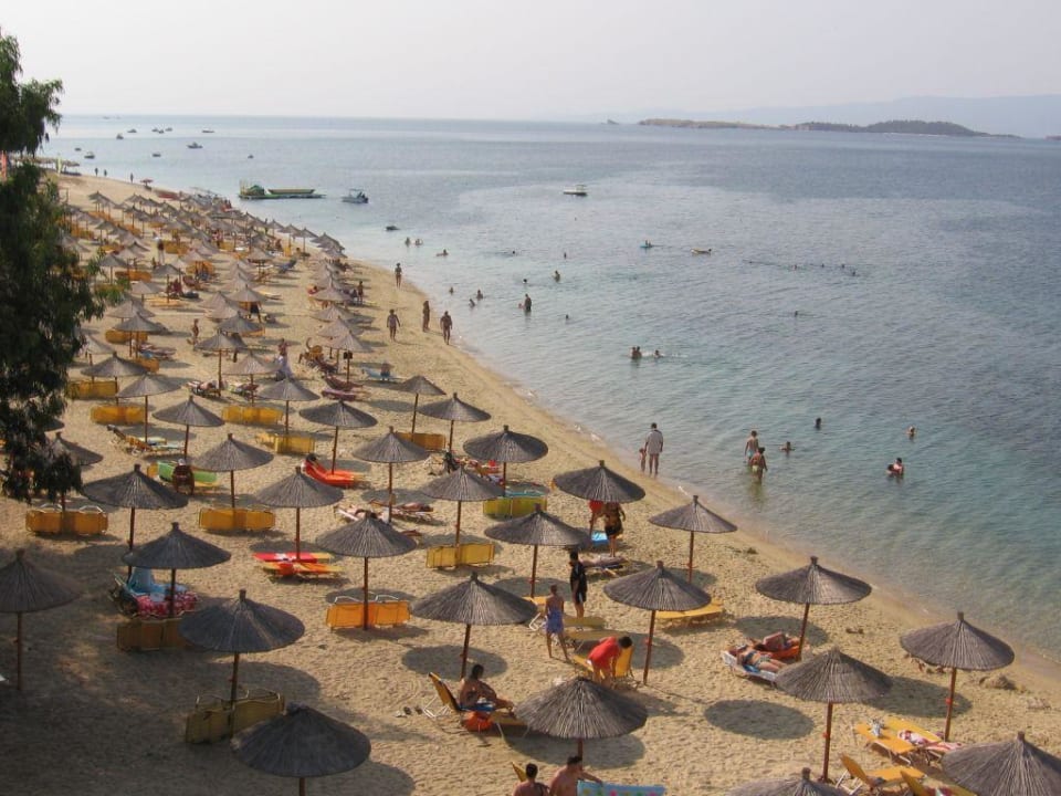 Plaża Akrathos Beach Hotel