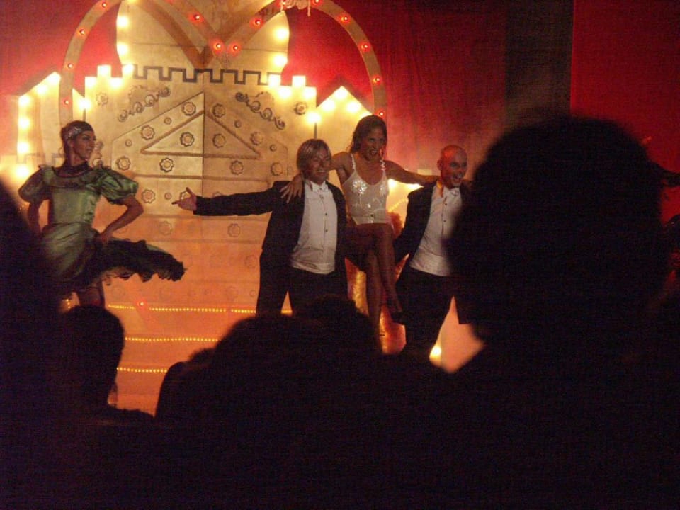 Abendliche Show Catalonia Royal Tulum Beach & Spa Resort - Adults only