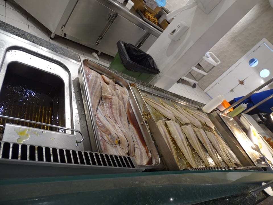 Gastro R2 BUGANVILLA Hotel & Spa