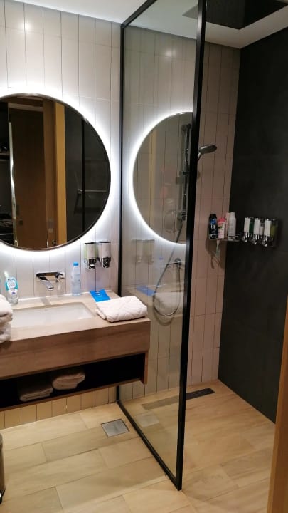 Zimmer Hampton by Hilton Marjan Island