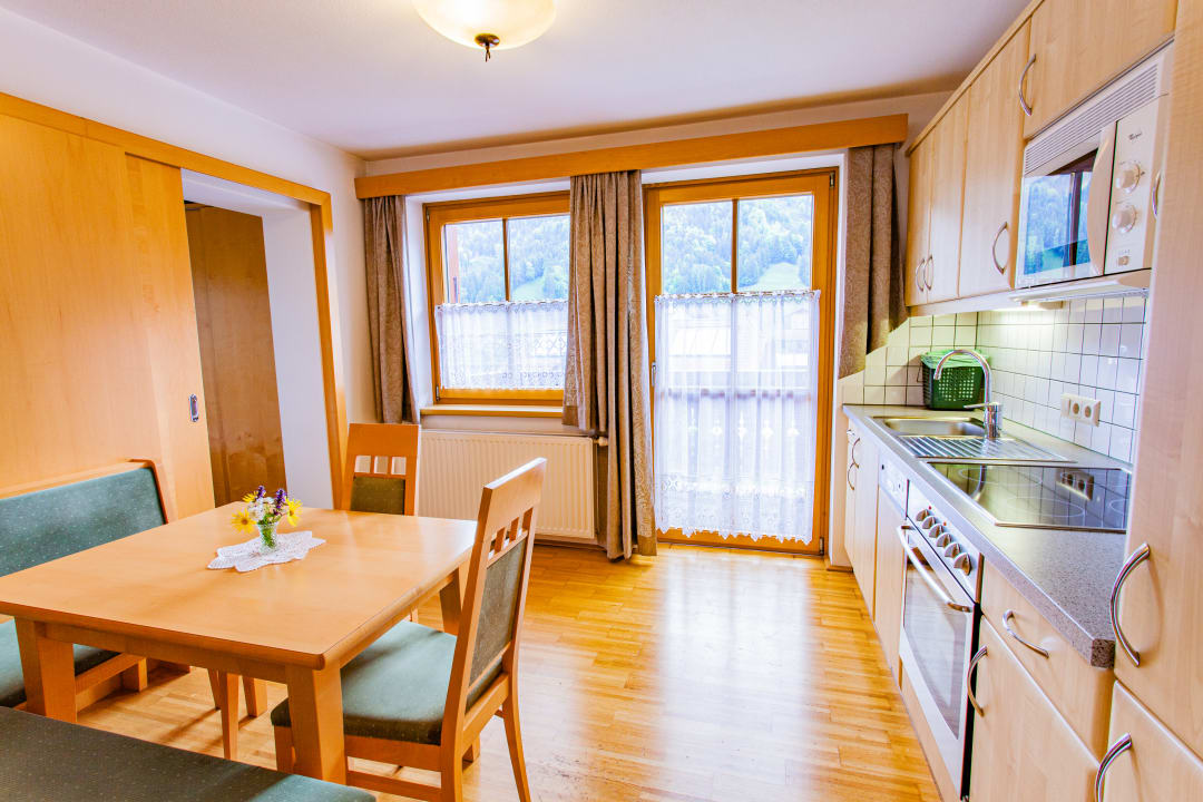 Zimmer Gästehaus Hartweger