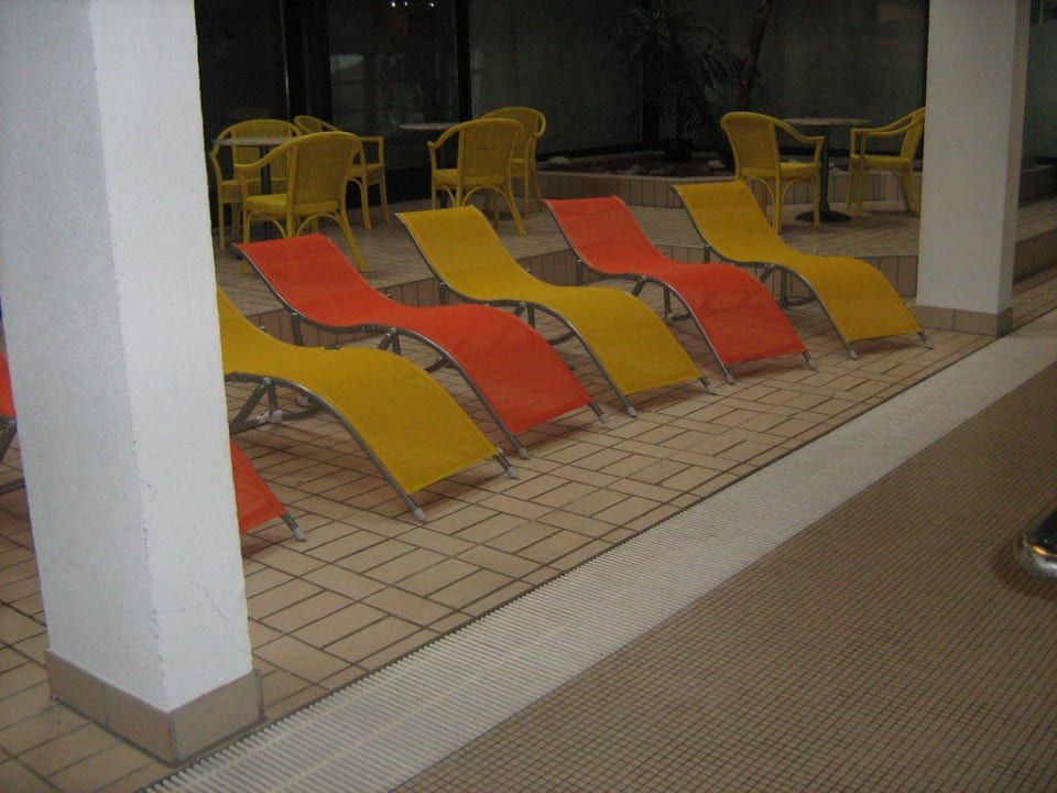 Am Pool DORMERO Hotel Freudenstadt