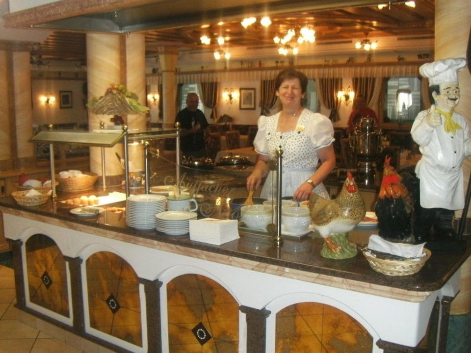 Die immer freundliche Petra Hotel Auffacher Hof