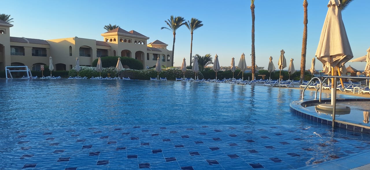 Pool Cleopatra Luxury Resort Makadi Bay