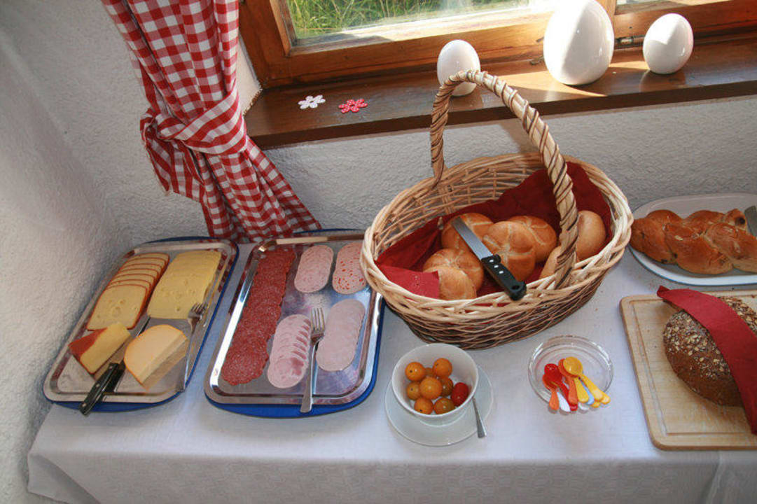 Frühstück Landhotel Oberstdorf Gruben