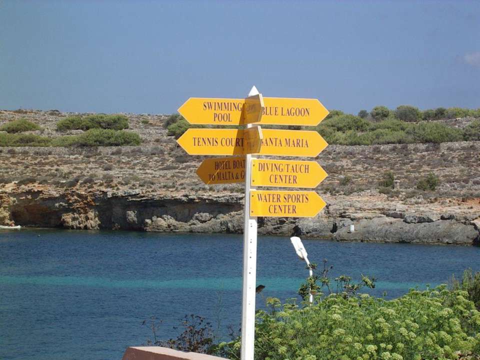 Wegweiser Comino Hotel & Bungalows