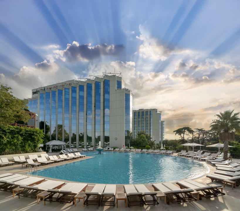 Pool Hotel Swissôtel The Bosphorus