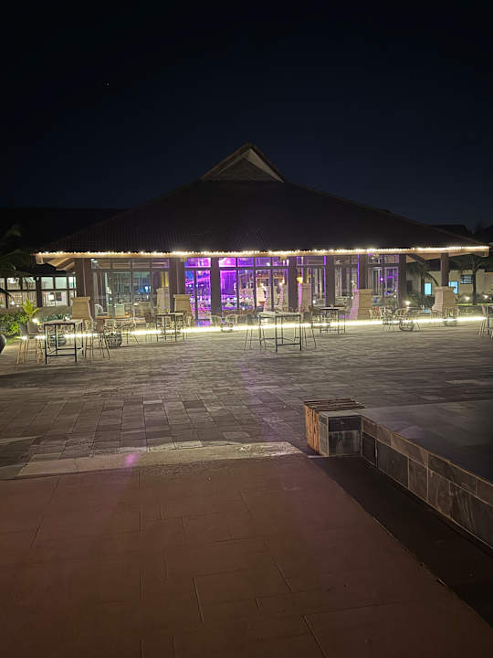 Pool ROBINSON NAM HOI AN
