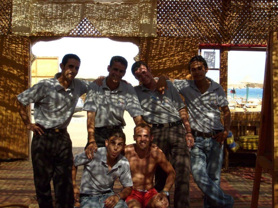 Nice Guys Happy Life Village