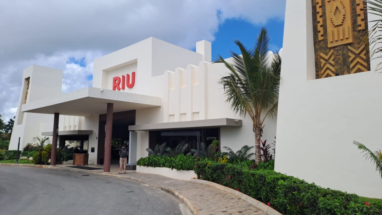 Außenansicht Hotel Riu Jambo