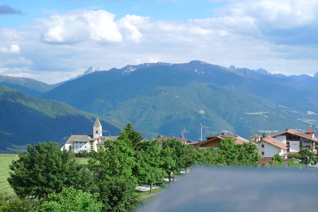 Meransen SONNENBERG | Panorama Dolomites Wellbeing