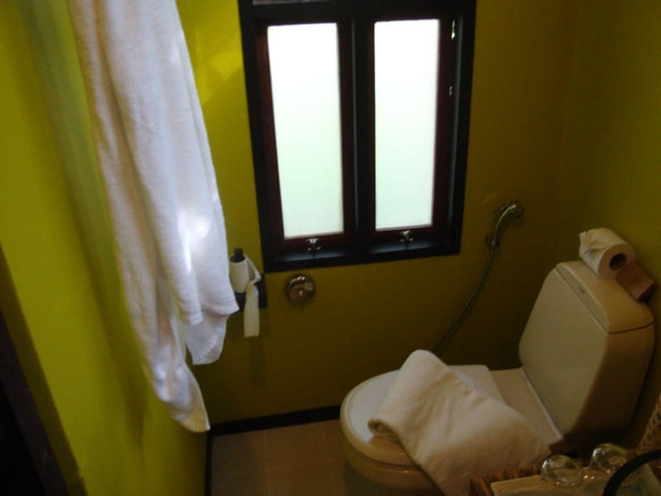 Badezimmer (Toilette) NH Collection Samui Peace Resort