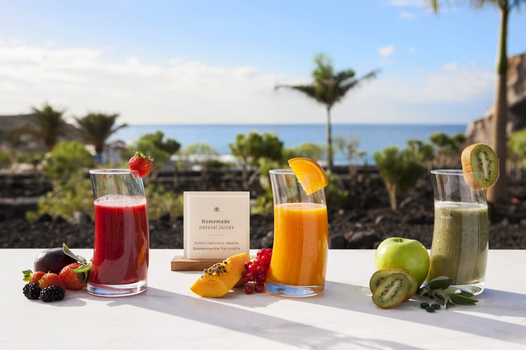 Gastro Royal Hideaway Corales Suites