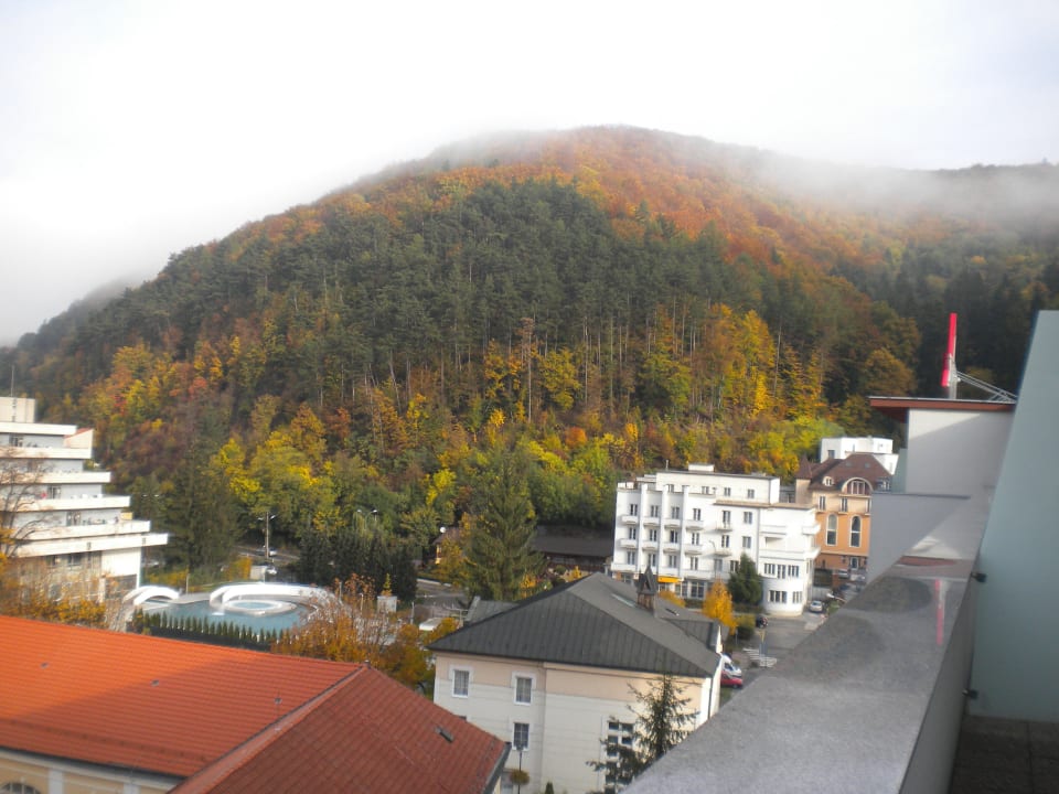 Výhled z balkonu  Hotel Pax