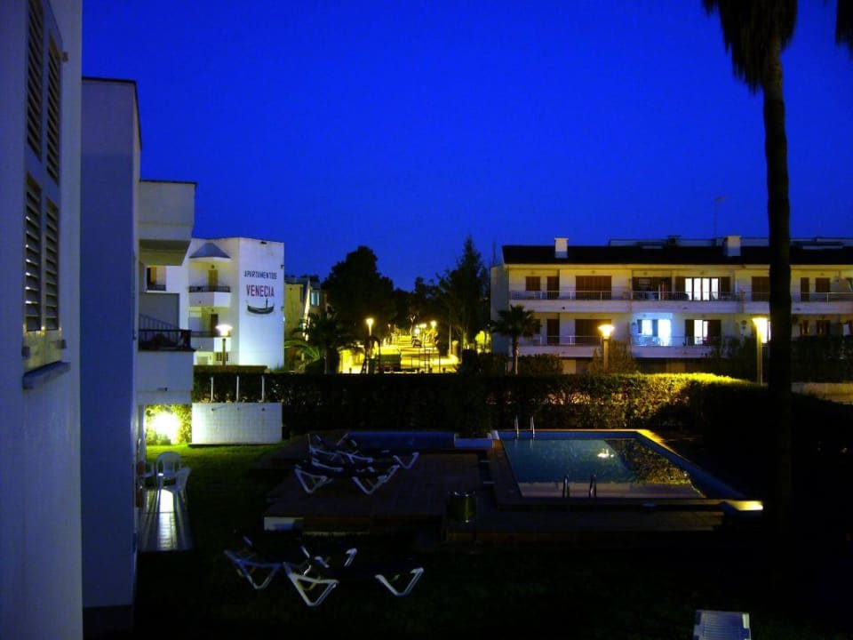 Nächtlicher Blick von unserem Balkon Apartments Venecia