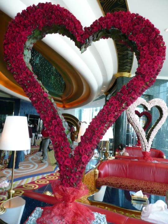 Dekoration zum Valentinstag Burj Al Arab