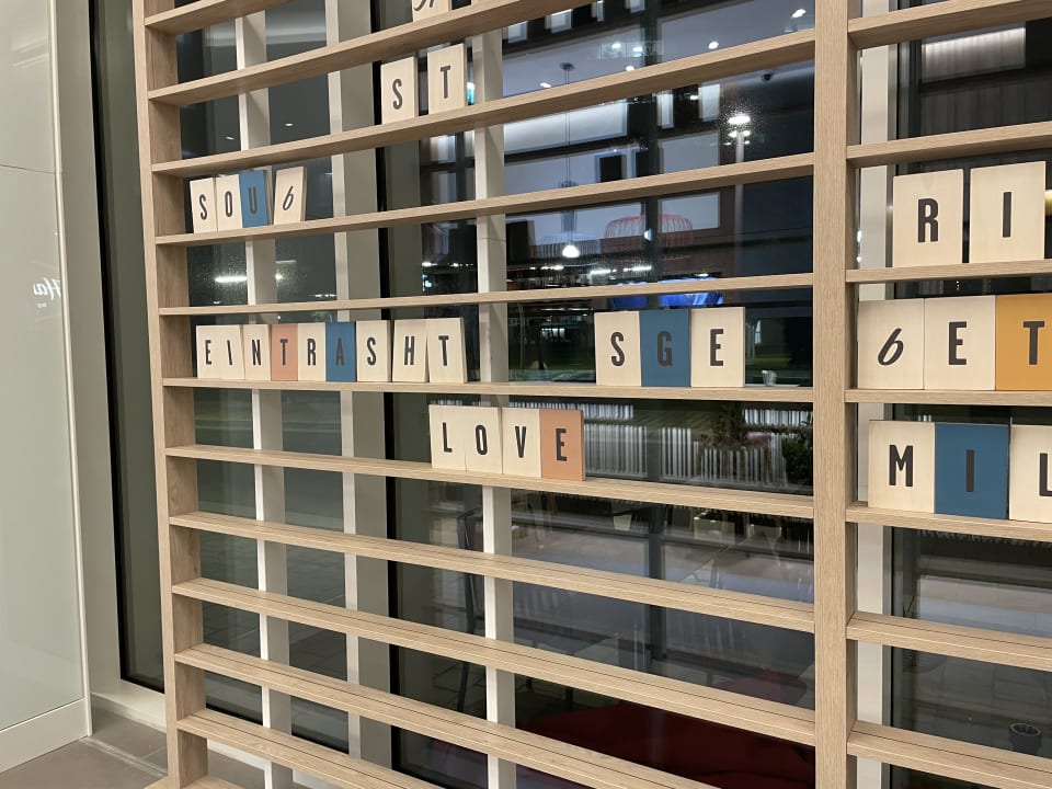 Lobby Hampton By Hilton Barcelona Fira Gran Via